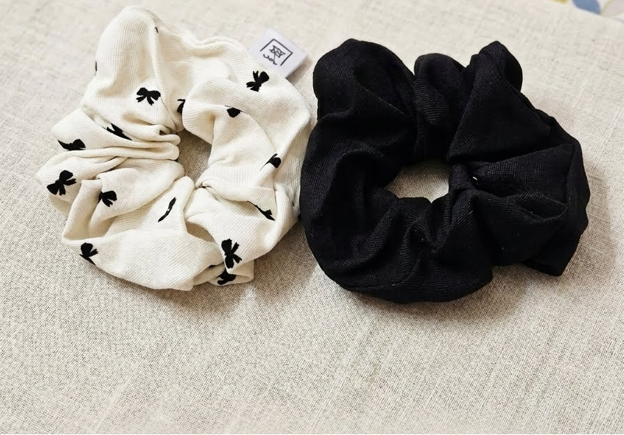 Scrunches (Set of 2)